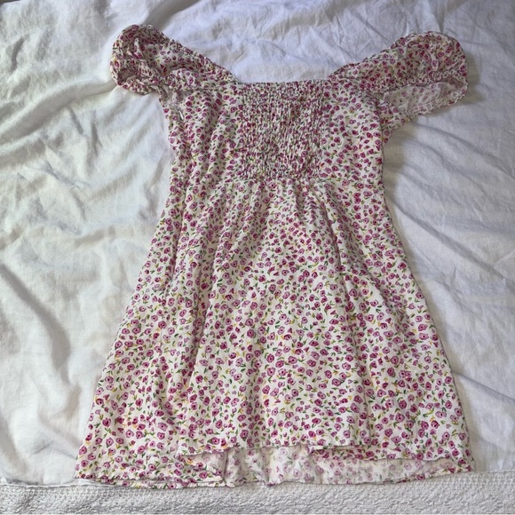 Zara SMALL Off The Shoulder Smocked Mini Dress Floral Linen Blend Cottagecore - Picture 6 of 7